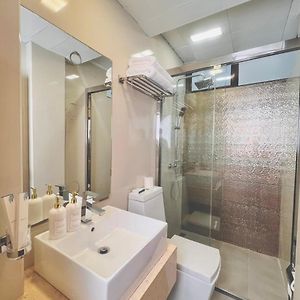 Deluxe Twin Room on Food & Beverage